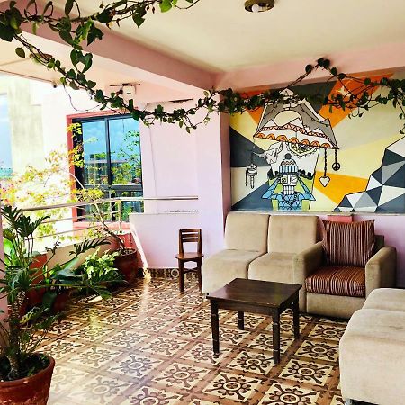 Backyard Hotel Kathmandu Ngoại thất bức ảnh