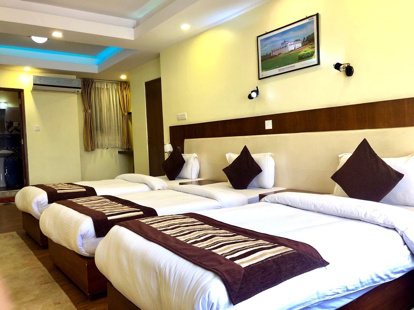 Backyard Hotel Kathmandu Ngoại thất bức ảnh
