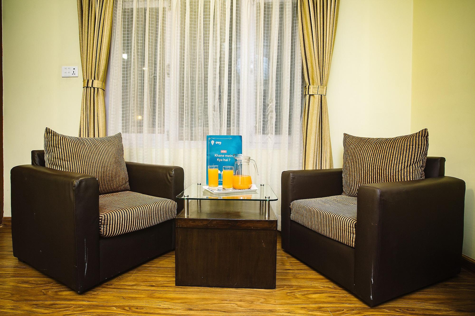 Backyard Hotel Kathmandu Ngoại thất bức ảnh