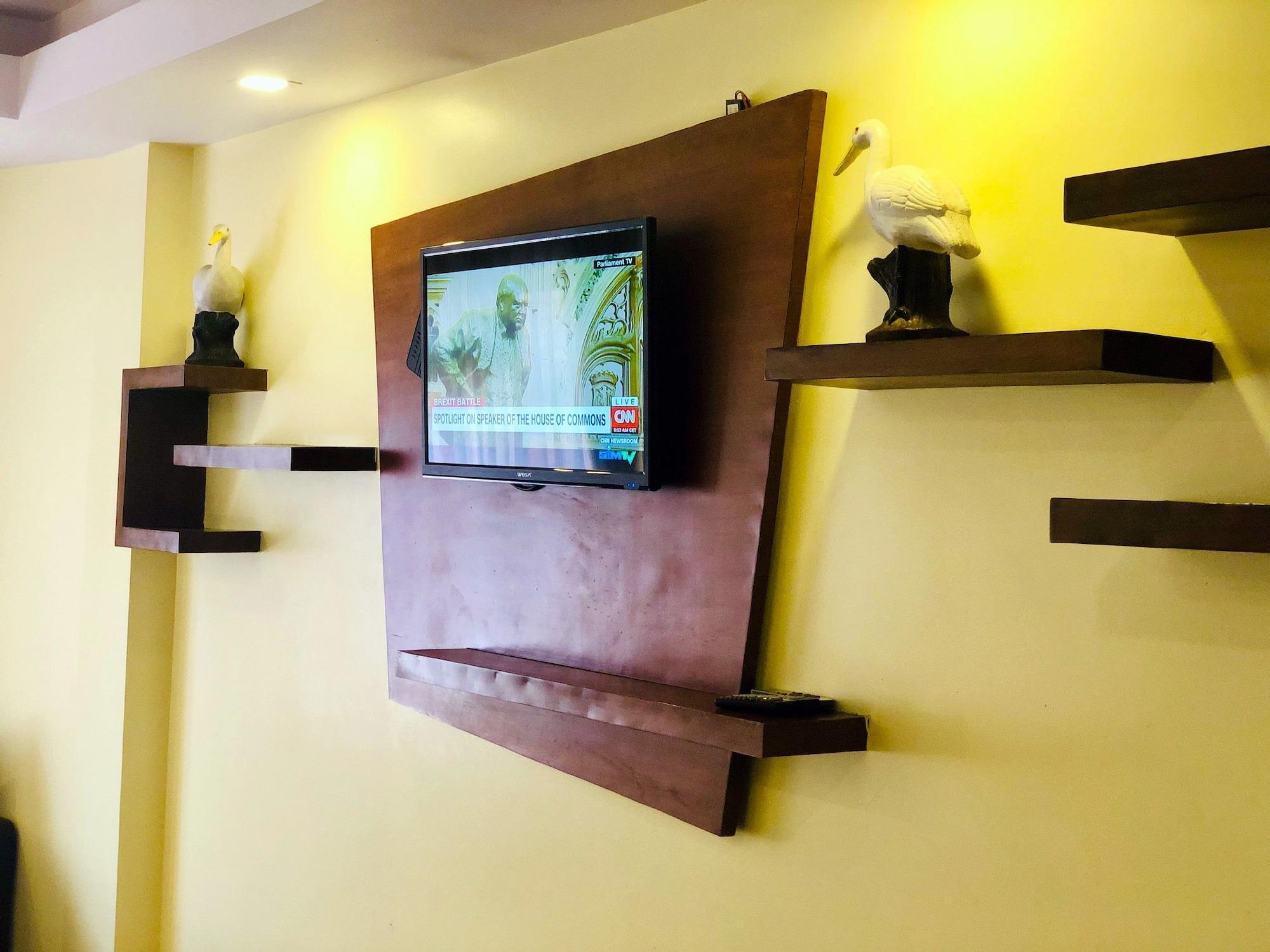 Backyard Hotel Kathmandu Ngoại thất bức ảnh