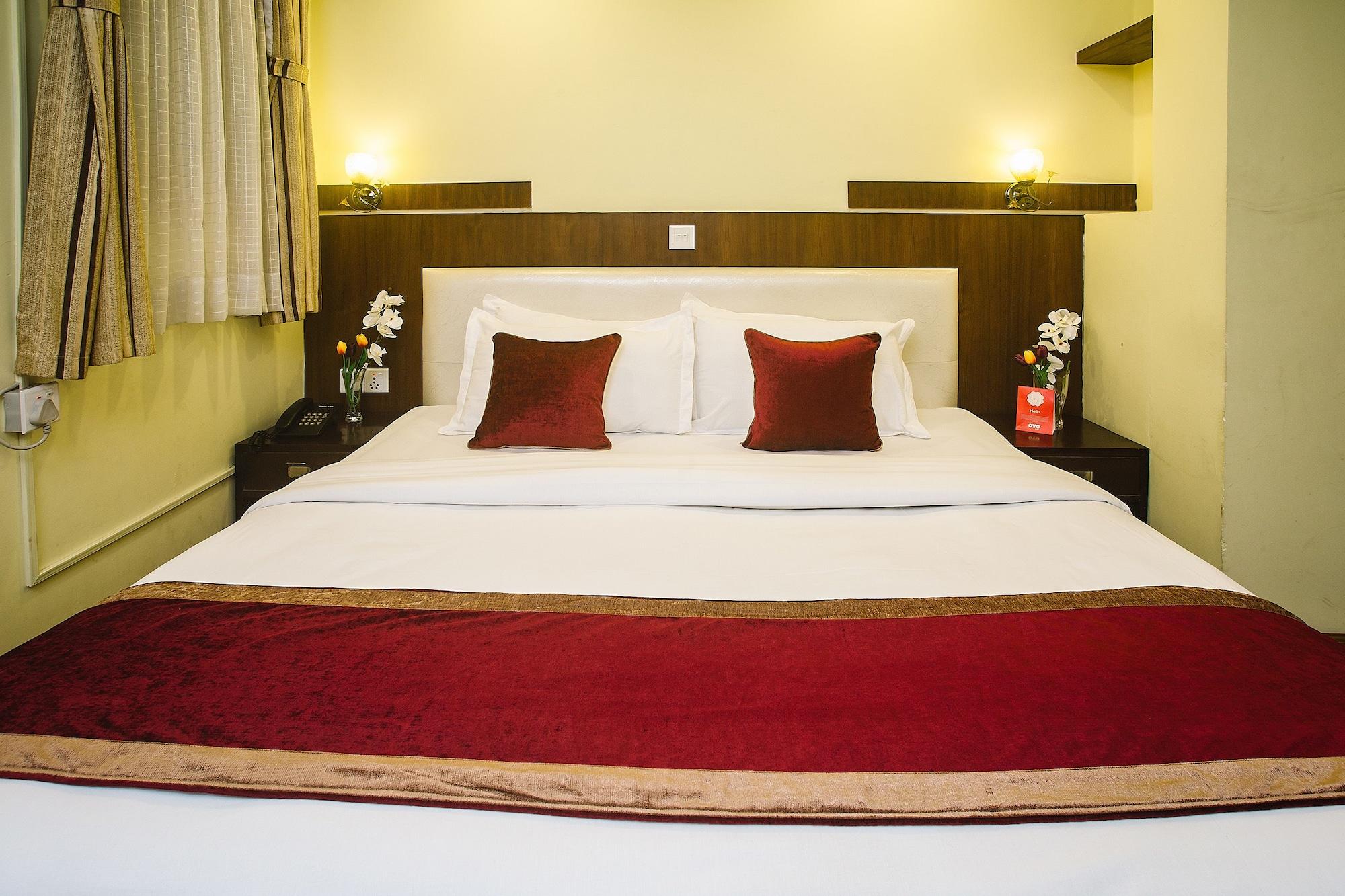 Backyard Hotel Kathmandu Ngoại thất bức ảnh