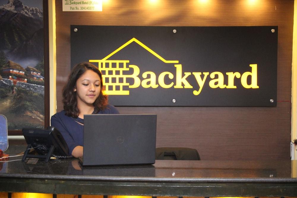 Backyard Hotel Kathmandu Ngoại thất bức ảnh