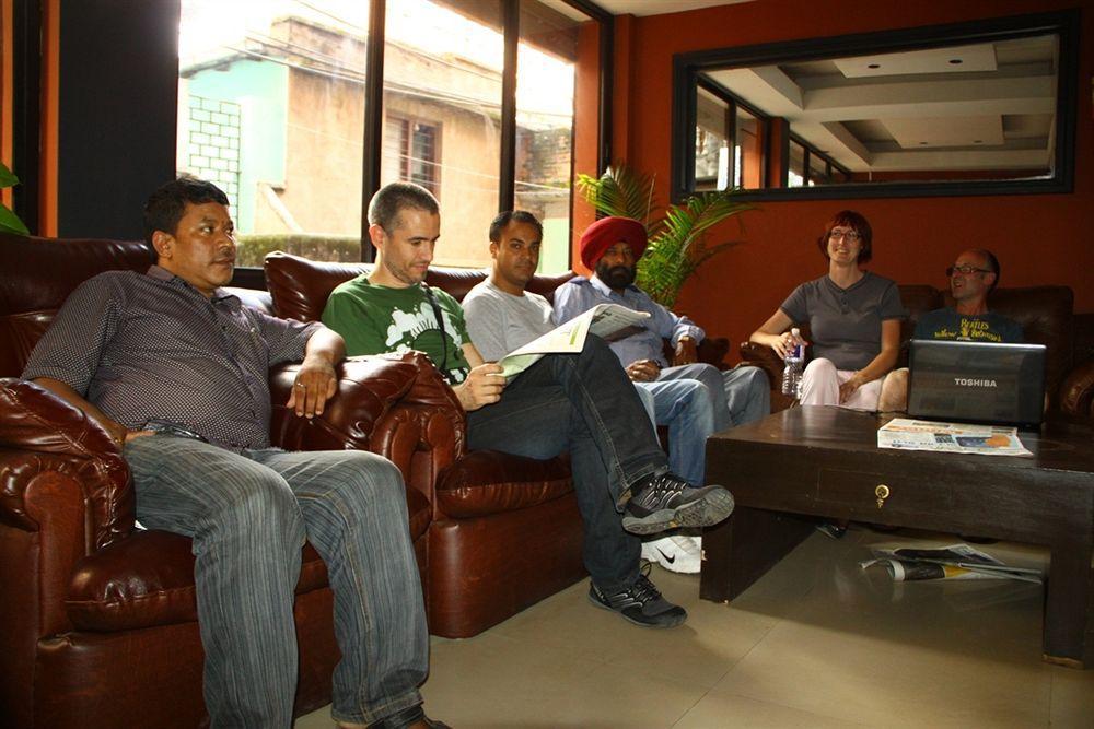 Backyard Hotel Kathmandu Ngoại thất bức ảnh