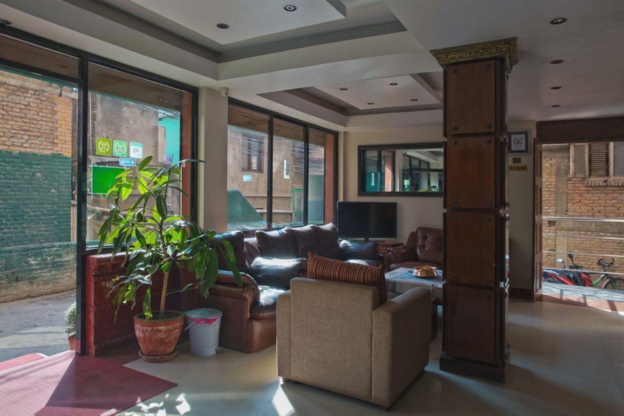 Backyard Hotel Kathmandu Ngoại thất bức ảnh