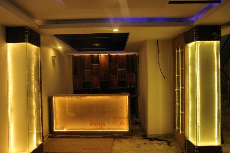 Backyard Hotel Kathmandu Ngoại thất bức ảnh