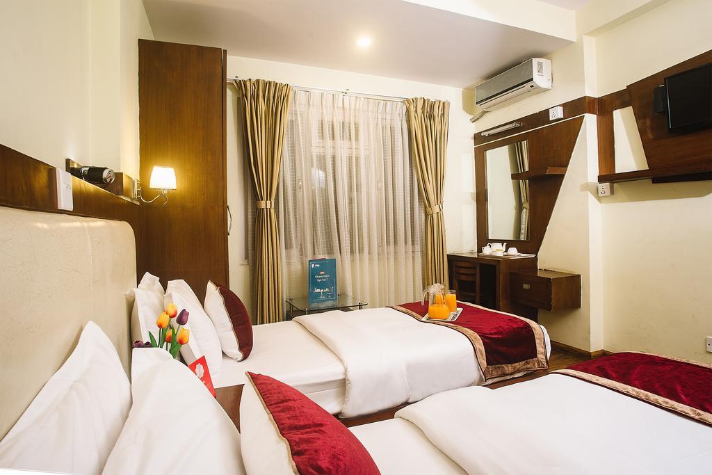 Backyard Hotel Kathmandu Ngoại thất bức ảnh